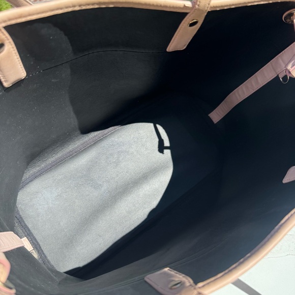 MCM Visetos Aren Medium Shopper Tote set with pouch powder light pink - Picture 5 of 11